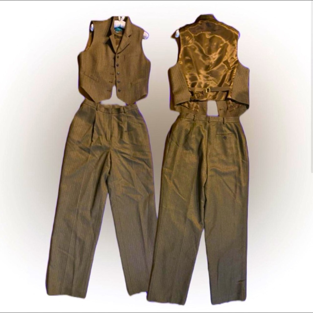 1970’s Ralph Lauren Matching set vintage size 8 riding vest 100% wool (Plz Read)